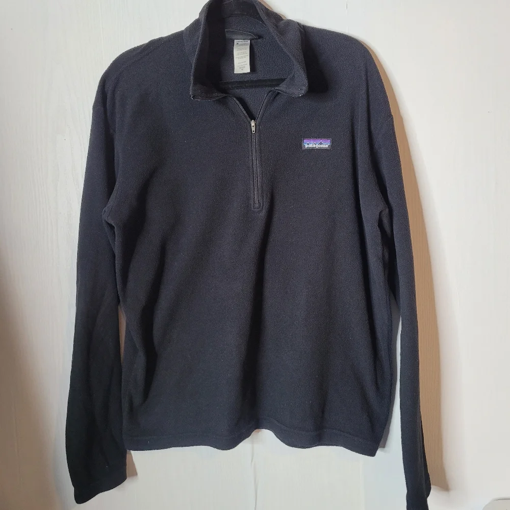 Mens patagonia 1/2 zip synchilla Fleece pullover Black Long Sleeve Sz Medium